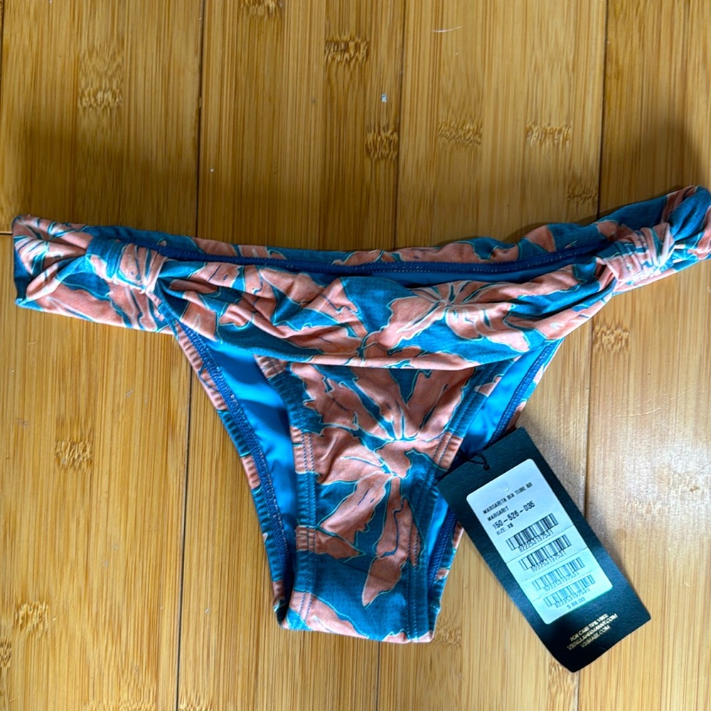 Vix Paula Hermanny Bikini Bottom